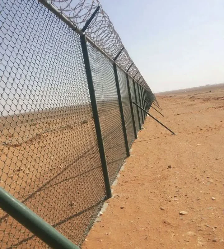 شبوك أمنية عالية الجودة لحماية المنشآت